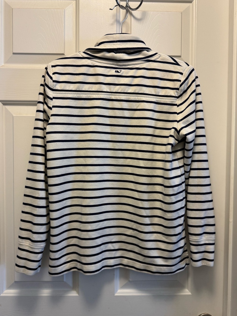 Women’s Vineyard Vines Lightweight Sweater - Picture 2 of 5